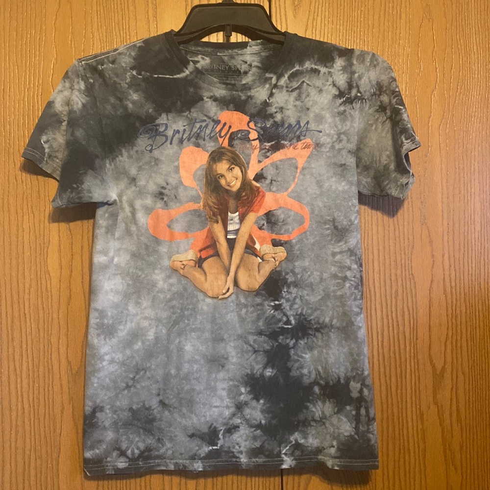 Juniors Britney Spears tshirt